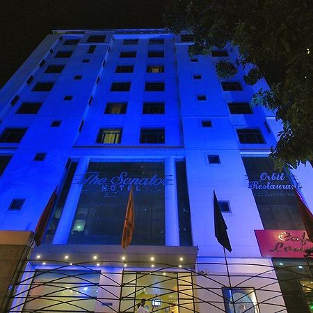 The Senator Hotel 콜카타 외부 사진